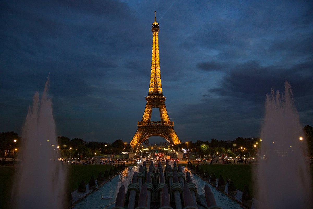 Erik_Wood's tweet photo. In 2005 heb ik Eventonline opgericht met mijn laatste knikkers, en wanneer 18 jaar later Frankrijk 🇫🇷 ons bedrijf selecteert voor hun MICE mogelijkheden te communiceren ben ik uiteraard fier, apetrots dus. Teamwork makes the dream work. #eventonline
#micemagazine
#venuesonline https://t.co/h5keHNpx4a