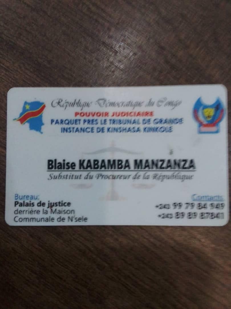 CongoHandicap's tweet photo. Excellence Mr @Presidence_RDC  Le Mr qui avait piétiné Mme Thabita Elongo  #serait un magistrat du PGI à  Kinkole. Mr Blaise, CH s’est engagé à défendre les droits de Thabita   . Nos avocats sont  prêts  pr  aider Mme Elonga . 
Cc: @LukondeSama Nous exigeons La Justice pr Thabita https://t.co/XYfVUhwgyF
