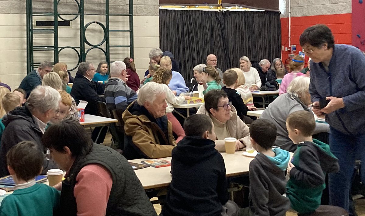 ThornhillPS's tweet photo. What fantastic attendance at our Grandparentsโ coffee morning this morning. It was so lovely to see the hall full of families playing games and having fun! #TPScommunity https://t.co/B2hakuC4NA