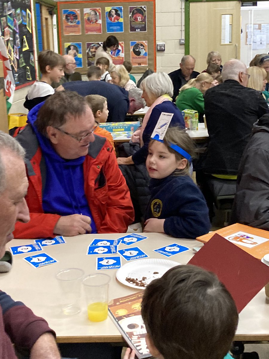ThornhillPS's tweet photo. What fantastic attendance at our Grandparentsโ coffee morning this morning. It was so lovely to see the hall full of families playing games and having fun! #TPScommunity https://t.co/B2hakuC4NA