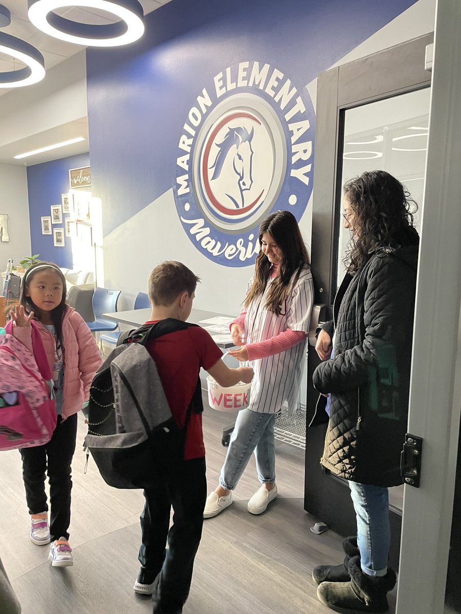 Ashley Barbeau tweet media