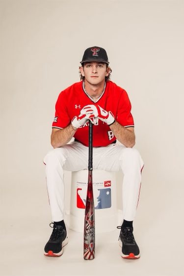 LHS_RedhawkBSBL's tweet photo. Good luck to @mcgarrh_cade and @TTU_Baseball on opening day! #oncearedhawk #family https://t.co/AdlCjK420Y