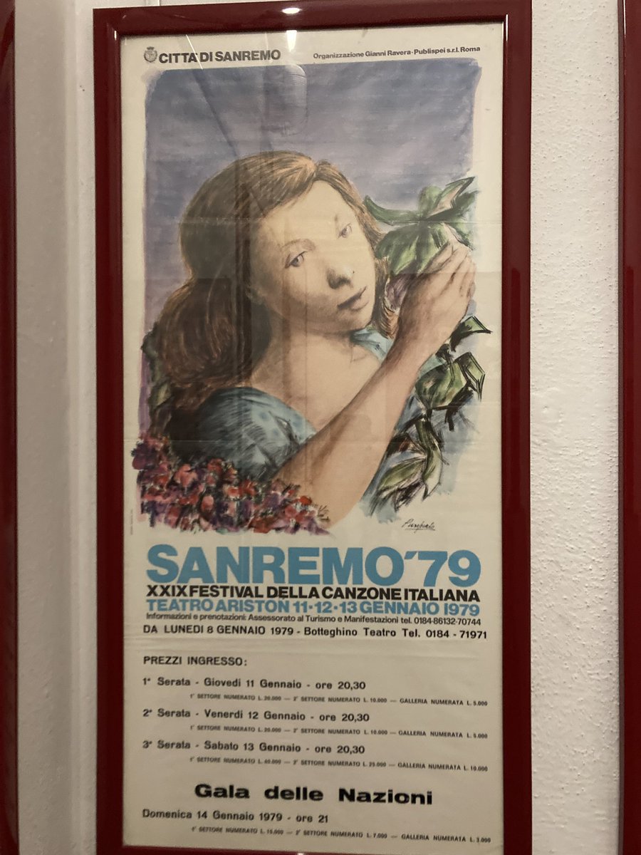 stelentinimusic's tweet photo. Qualche esperienza inconsueta sulle scale dell’Ariston: una meravigliosa locandina di fine anni settanta, un urlo liberatorio del Prima e Dopo l’arrivo della partitura e un cast in attesa… https://t.co/AY88vNepLT