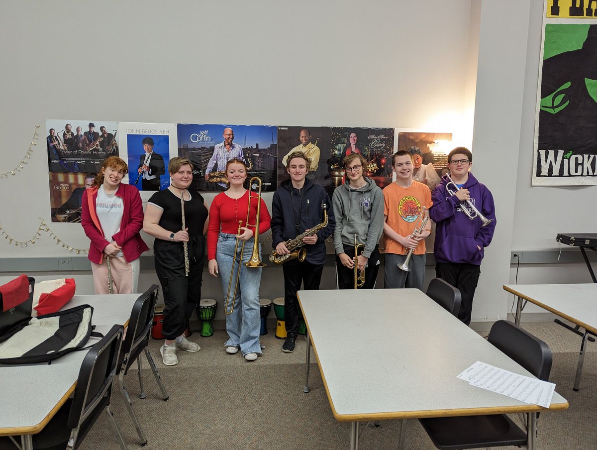 NortonMSBand's tweet photo. We had some NMS band alumni come visit last week to work with and play with some of our current NMS band students!  How time flies! https://t.co/dG1W1G6R4W