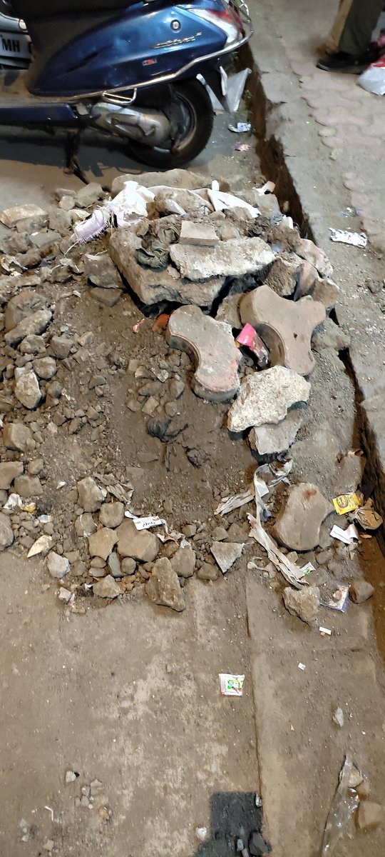 TappyDoo's tweet photo. @mybmcWardD request you sirs to have the debris below our building picked up. Some digging and cabling work was undertaken by the BEST Electrical Team about 2 weeks back but nobody's come to clean it up after that. https://t.co/9h8oHMweQq