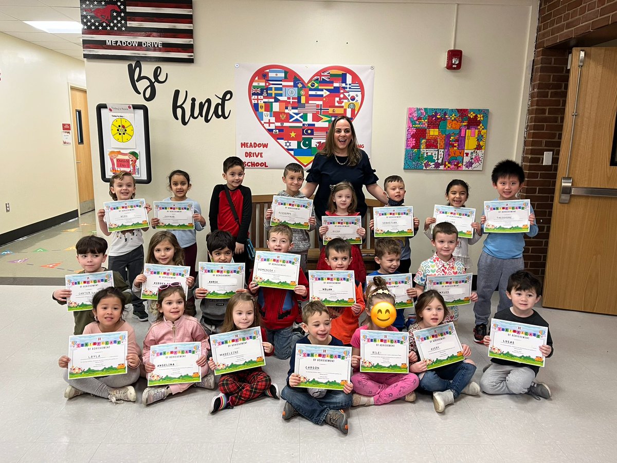 MeadowDriveElem's tweet photo. Congratulations to our first group of learners recognized for their Meadow Mindsets! These leaders have displayed kindness, teamwork, and the characteristics of lifelong learners!  Keep up the great work! https://t.co/seZv0FrQGq