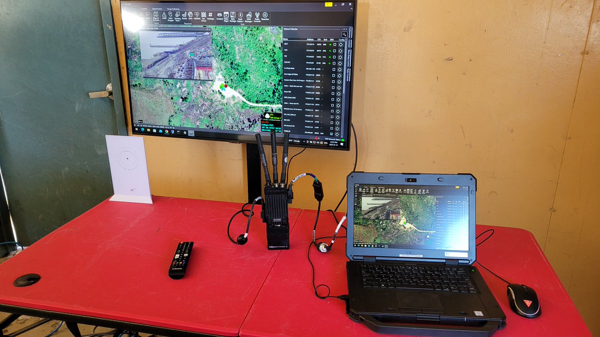 PSWaveRelay's tweet image. We supported a live fire 81mm mortar training exercise with our partner @KwesstS, demonstrating a ‘deployable-ready’ digitized C2 and joint fires to the Canadian Army and leveraged the #WaveRelay network with the #MPU5. Learn More:bit.ly/3YhhPfL  #CanadianArmedForces