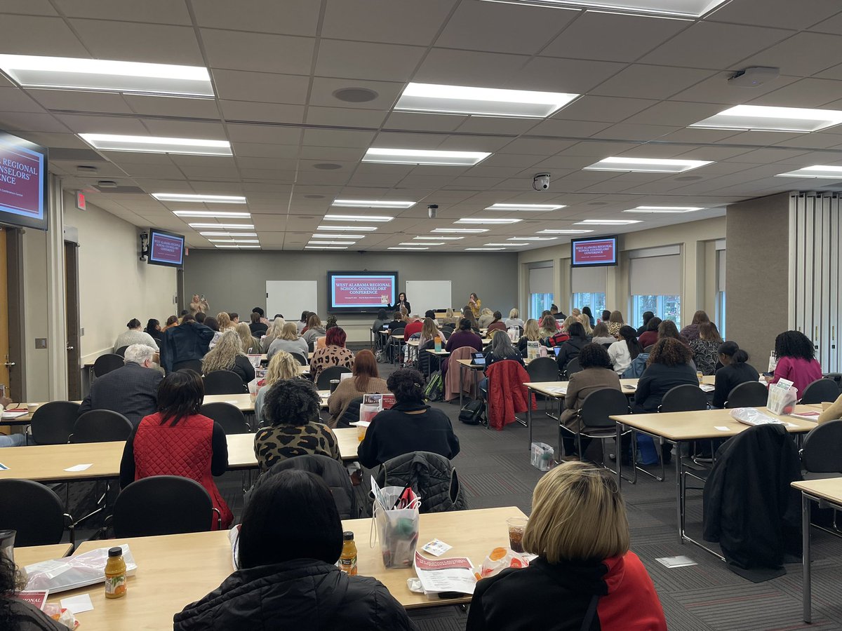 UofARIC's tweet photo. One of our favorite days of the year—it’s the West Alabama Regional School Counselors’ Conference! Thanks to over 100 counselors who are with us! Kicking off the day with @aorowe with @educationhall network! @AlabamaMTSS @UA_EDU_ @AlabamaAchieves @tcss_schools @TCSBoardofEd https://t.co/jpkoodrnFd