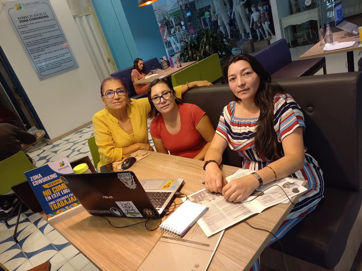 MiguelRinconB's tweet photo. XXX Asamblea Nacional de Delegados @sintrabienesta3 construcción nacional y colectiva de nuestro pliego de peticiones. Un ejercicio que venimos adelantando desde hace varios meses con aportes de todas y todos nuestros trabajadores a nivel nacional 💥🔥✊ https://t.co/z0Hdt9zerU