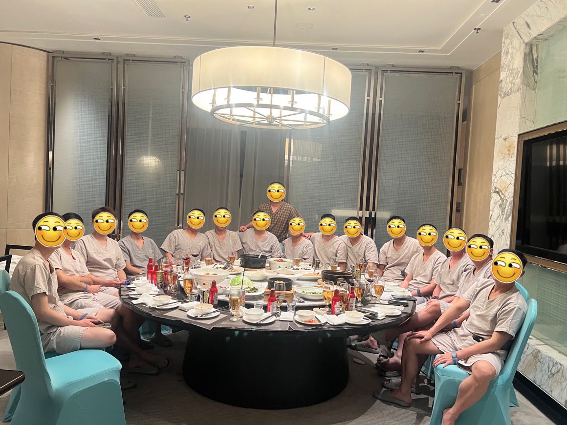 记永赚俱乐部第一次线下聚会合影留念！