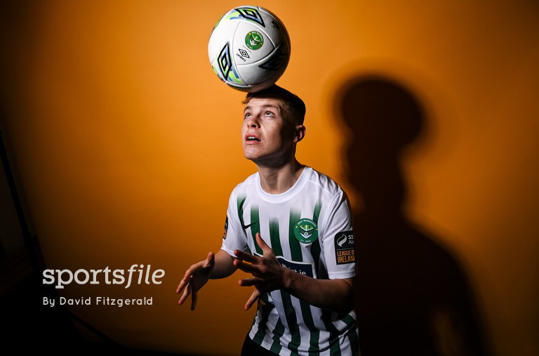 It’s like watching Bray-zil. Things are looking up for Zach Donohue and @BrayWanderers as they eye a good season ahead. 📸 @sportsfiledfitz