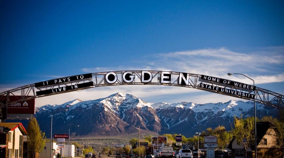 emceebiscuit's tweet photo. I love Utah, and it’s cool to see it getting love on a bigger scale for #NBAAllStar weekend. As underrated as SLC is as a city, my hometown of Ogden is an incredible place. Not sure why Ogden gets such a bad rep from Salt Lakers? https://t.co/hioOdfkdxw