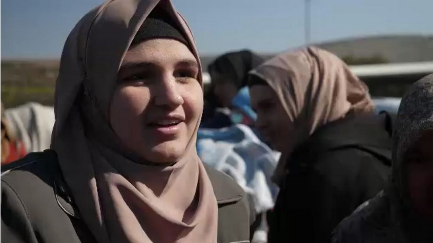 DanutaWioletta's tweet image. “There is no fear anymore, no fear&quot;
Everyone here has seen so much.
 Their next target is rebel-held north-western Syria.
One woman says: 
&quot;Yes, we are afraid to go back to Syria, and here we are afraid that the house will collapse on us.&quot;
#HelpTurkeySyria 🌍🙌🇸🇾🇹🇷☹️