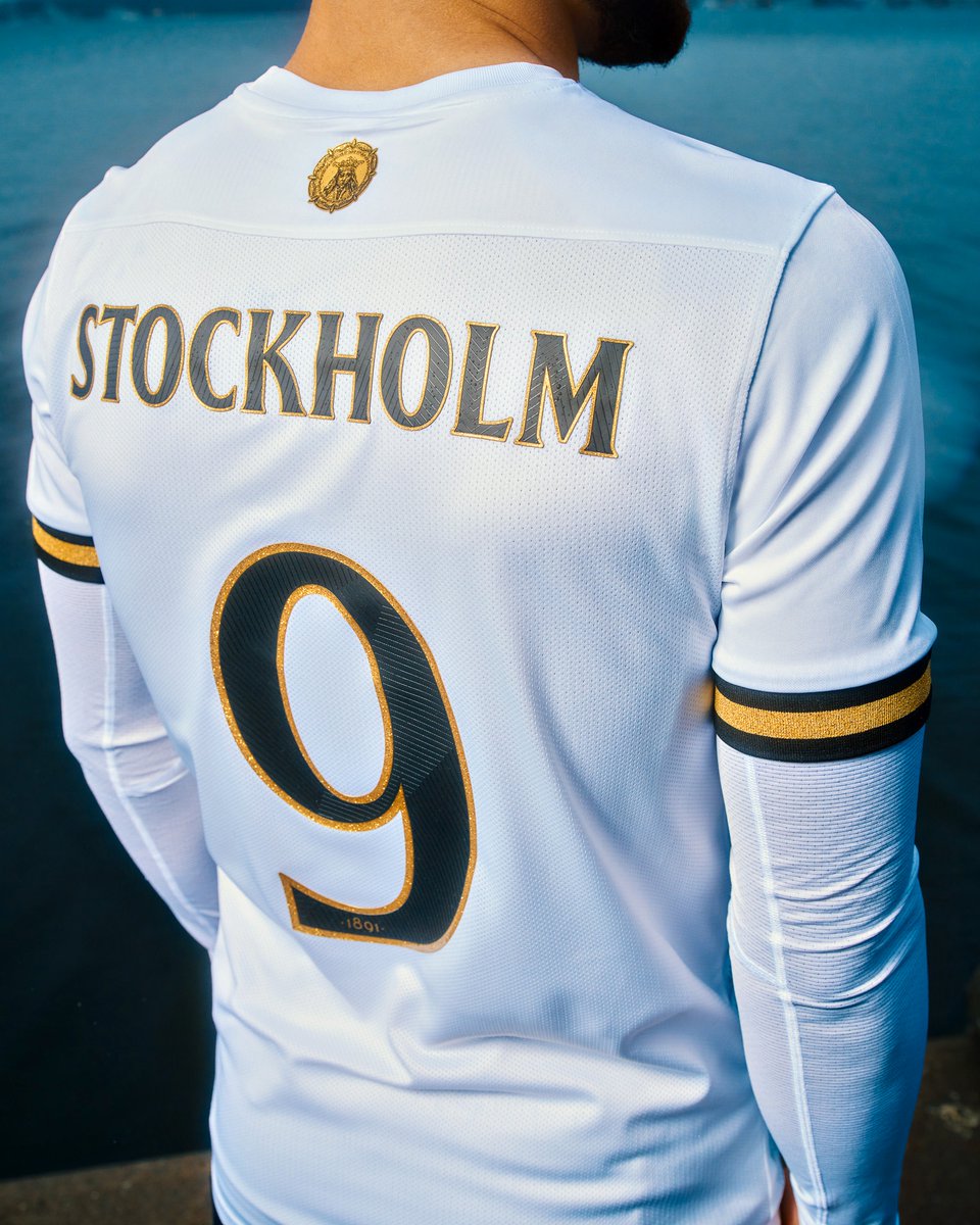 B24PT's tweet photo. A nova camisola do AIK, da Suécia, é uma obra de arte ✨ https://t.co/HONhy34qS6