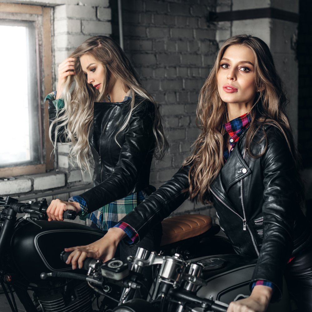 Keep riding.
10% Off All Online Orders at nanacoco.com #makeup #cosmetics #lipstick #lipgloss #facemakeup #professionalmakeup #stylist #beauty #beautysupplies #diymakeup