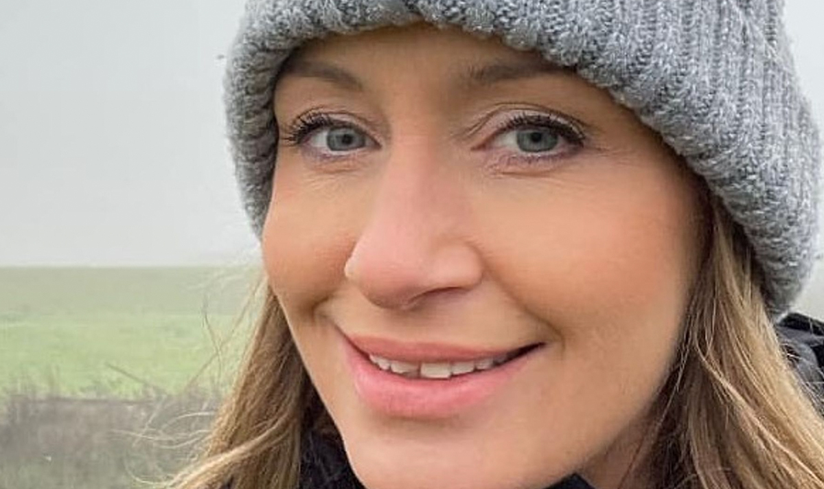 Daily_Express's tweet photo. Nicola Bulley’s last text messages show she was not in crisis as police slammed
https://t.co/uo7nNwOt9h https://t.co/UeGQsJfOwx