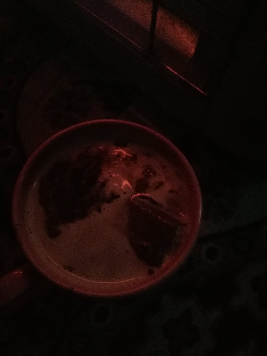 قهوة.. ومطر.