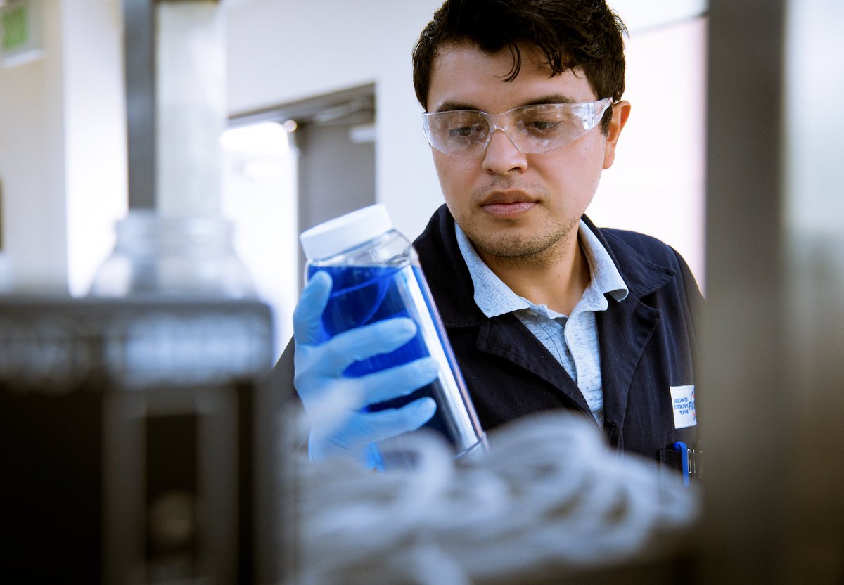 ¿Ya conoces nuestro laboratorio? Contamos con 15 a nivel mundial y uno de ellos se encuentra en México. Contáctanos para más información.