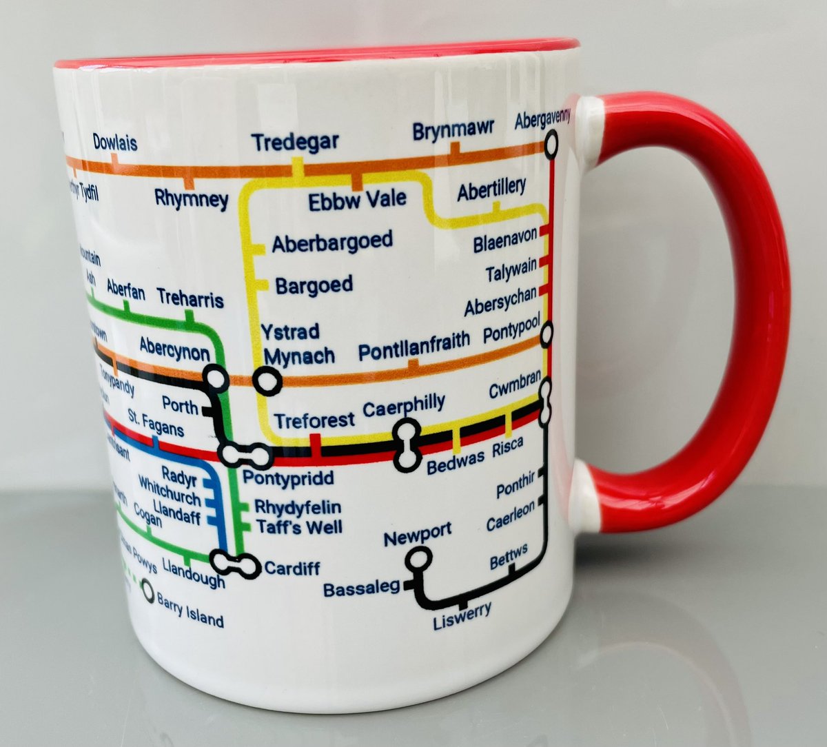 WalesMetro's tweet image. 🖤🤍Exploring the Valleys - recognise this stop on our Valleys metro mug?

marbecvillage.etsy.com 

#valleys #rhonddavalley #swales #cymru #rcf #taff #taf 
@Cymruwrthgalon @RhonddaBryant @CymruMarket @discoverwales1 @VisitWalesTrade @VisitWalesBiz @visitwales @visitwalesuk