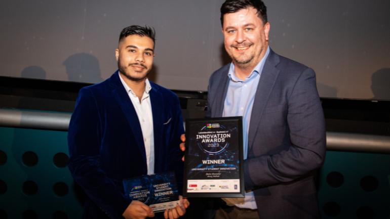 uniofleicester's tweet photo. News | Three wins for @uniofleicester innovators at the @leicslive Innovation Awards. π
π https://t.co/MbIcFoKyt8
#LeicsLiveInnovation | #CitizensOfChange https://t.co/RdxByQsW9B