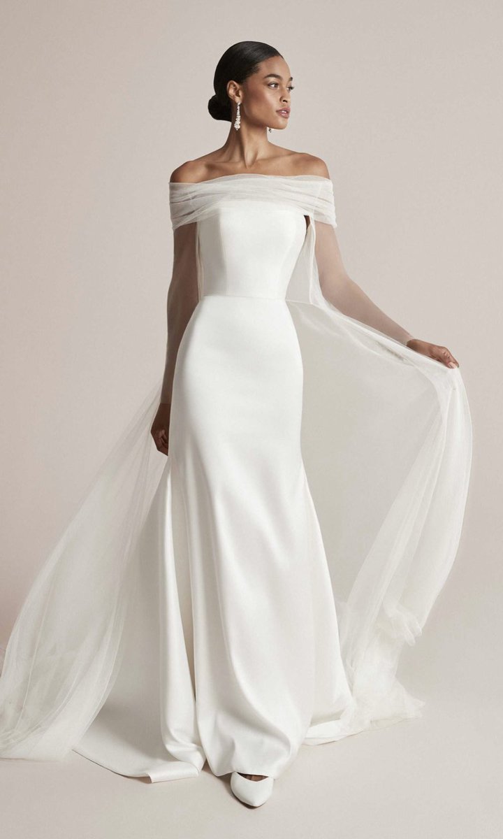 💫¡MENOS ES MÁS!💫
Encuentra los vestidos de novia minimalistas y modernos en <a href="/ja_bridal/">Justin Alexander</a>