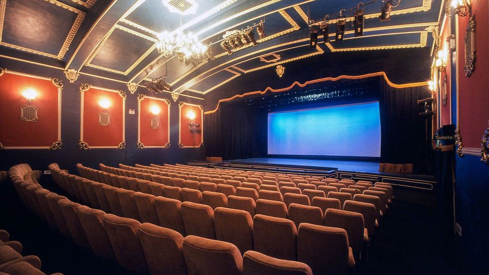 MuchAdo2022's tweet photo. Gotta love independent cinemas 💘 here are some the ones showing ✨Much Ado✨ from the 25th Feb! To see times and dates check our website: https://t.co/AMaEONQYil
#SupportIndieFilm https://t.co/BtsnspGp3E