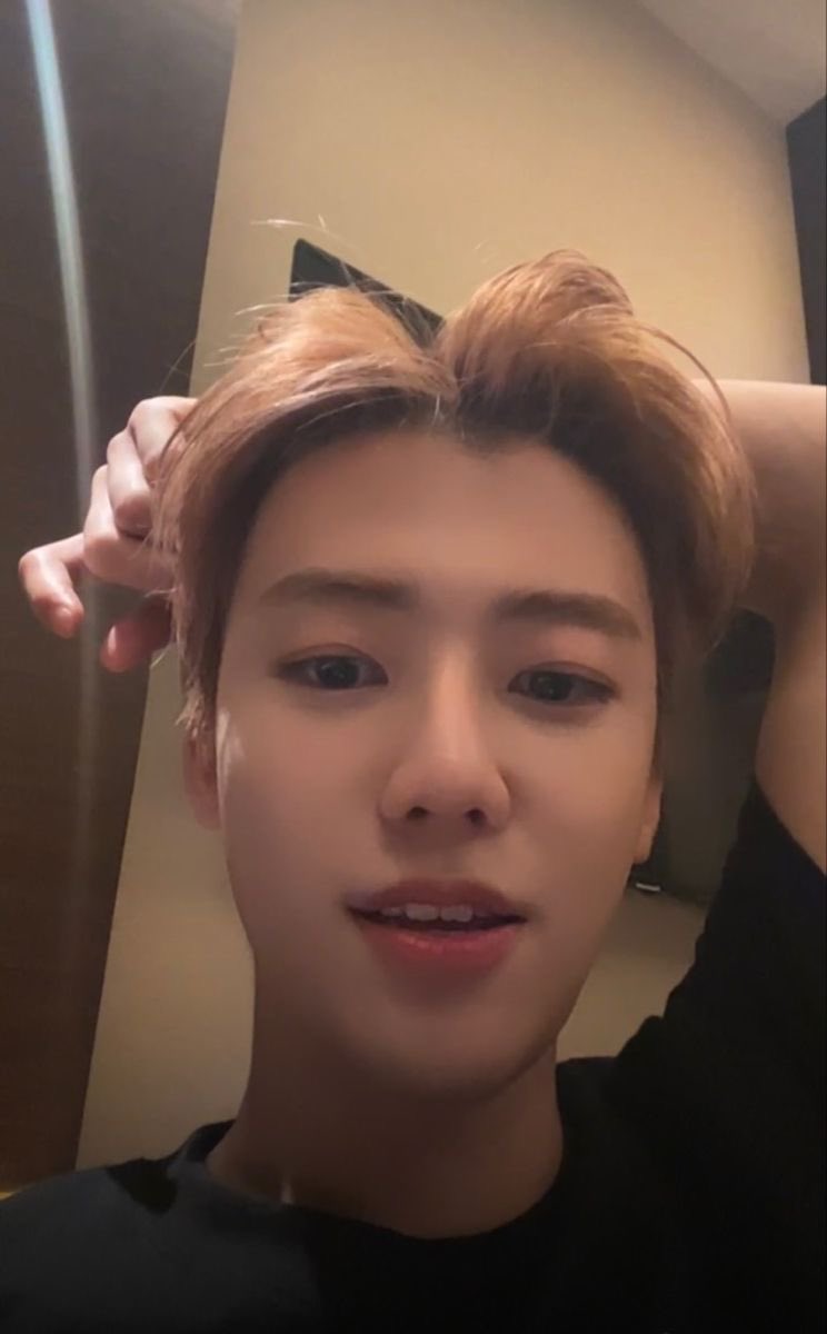 : คือหนูอยากได้อันแรร์ แต่มันต้องสุ่มอะᐡ•͈ ·̭ •͈ᐡ
: มันกระป๋องเท่าไหร่คะ หนูซื้อยกลังตัดบัตรพี่ค่ะ