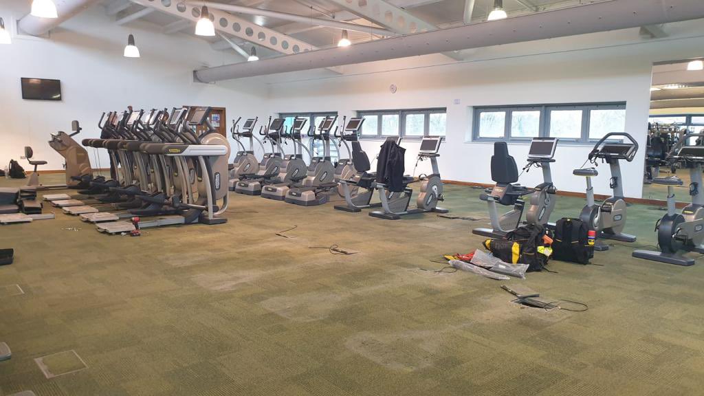 UOL_Sport's tweet photo. The Roger Bettles Sports Centre refurbishment has begun 🥳 

Keep an eye out for a sneak preview of our facility in the upcoming week! https://t.co/2ZqkPxO6fB