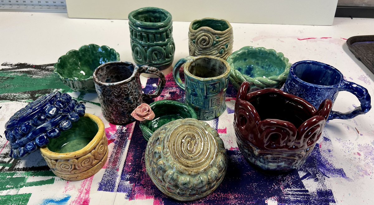Just a few examples from our 9th grade studio art students superb ceramics. Students each completed 4 projects using various building techniques. Lots of students  will be sipping cocoa out of mugs and eating cereal from bowls they hand made. Great job by all! #SFCSDPROUD #MAART