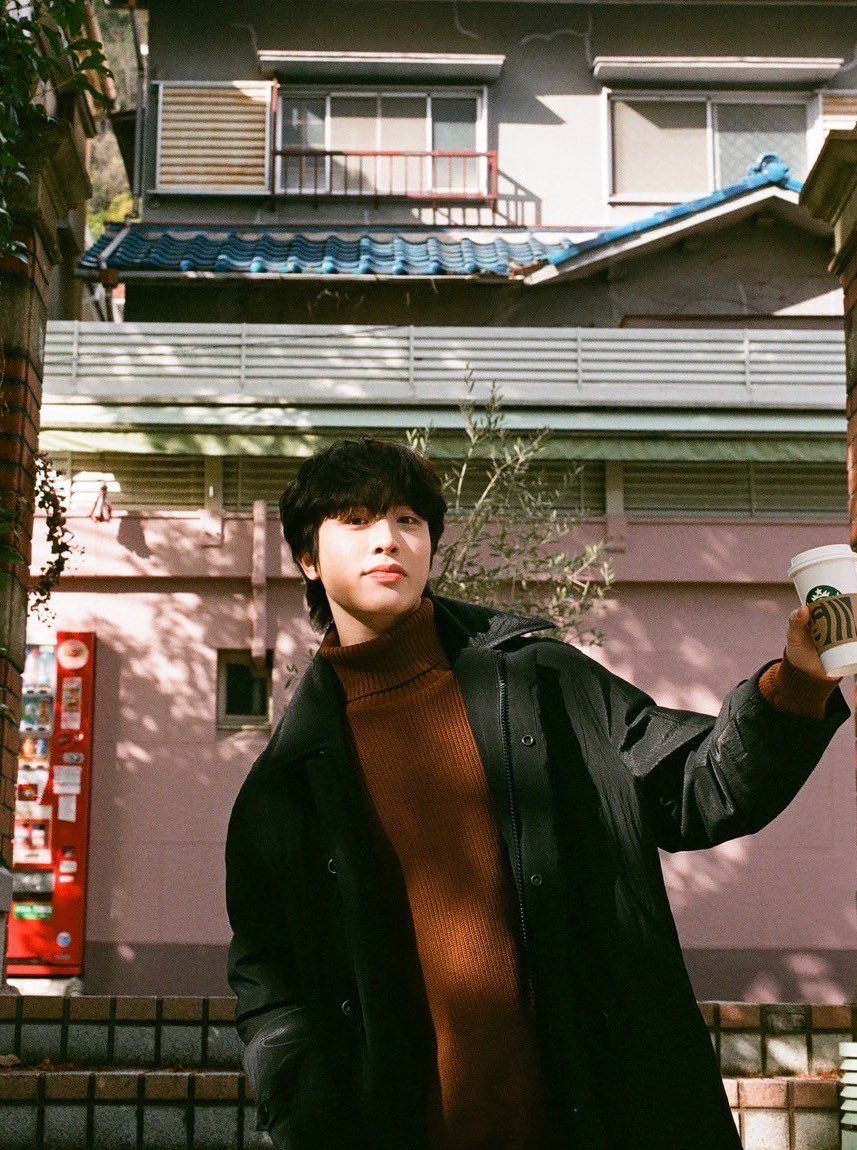 damhwanbear's tweet photo. happy birthday #faceofthegroup junghwani💘 we love you 🫶🏻 https://t.co/W85MMkdhRX
