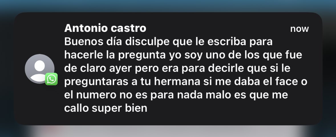 kate_jimenezc's tweet photo. Uno de los técnicos de @Claro_CostaRica  escribiéndome para pedirme el número de mi hermana …. Que falta de todo https://t.co/qBIn1ZjsH0