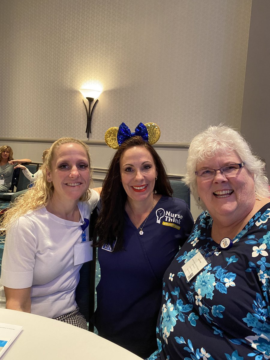 write4jan's tweet image. #NurseTimLive not only learning at Nurse by smiling and laughing as we learn Next Gen Style