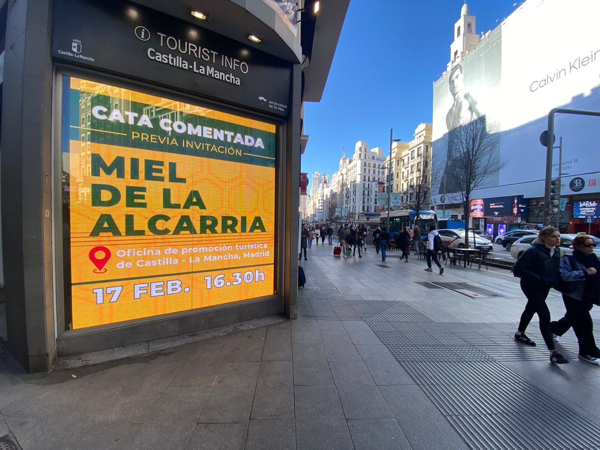 📣🍯Estamos a punto de empezar, una cata de miel comentada en la oficina de <a href="/turismoclm/">Turismo CLM</a> en Madrid, dentro del marco de las actividades promocionales de la XLII Feria Apícola Internacional de Pastrana.