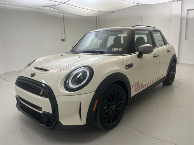 MINIPittsburgh's tweet image. Let our knowledgeable team help you into your dream vehicle. bit.ly/2XSWKIG #MINIOfPittsburgh #MINI