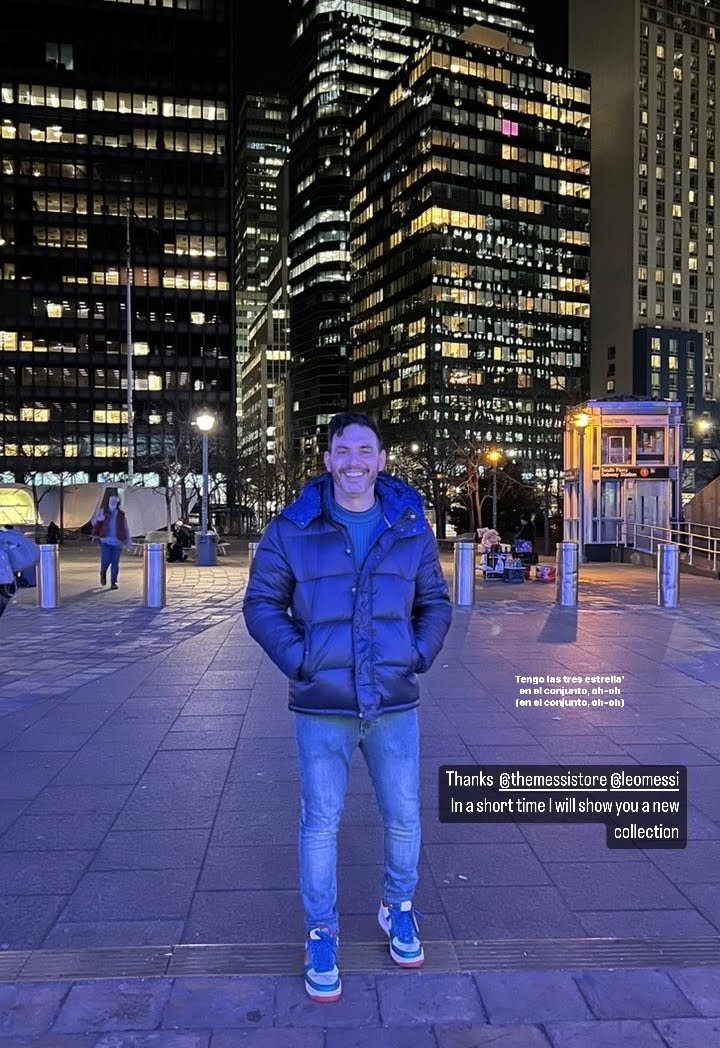 lilianabascal21's tweet photo. Ronen ❤️ New York.
Look Collection #TheMessiStore 
Marca oficial de Estilo de Vida Premium.
@ronensuarc https://t.co/1wYXKaXS9m