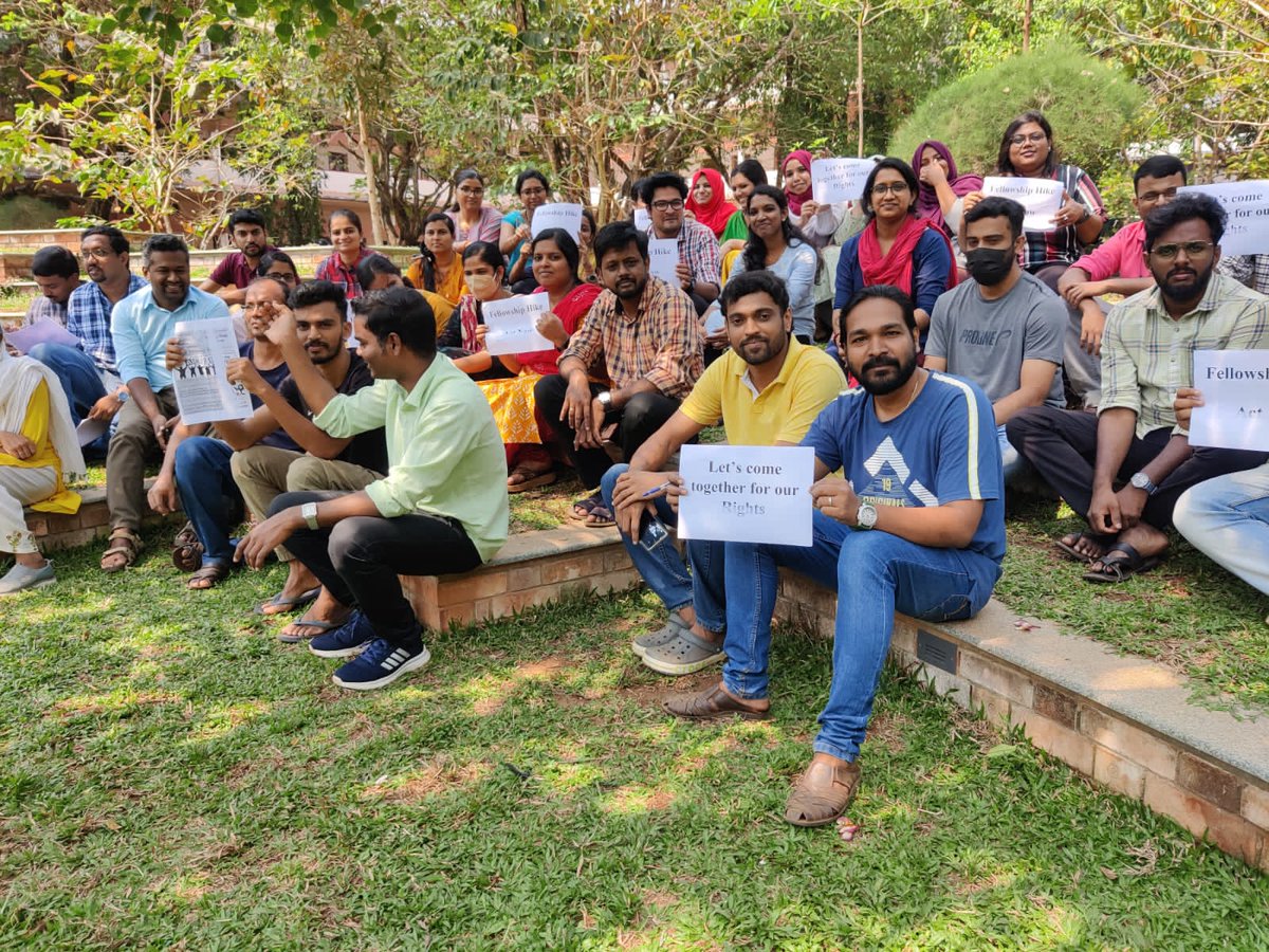 urbimondal's tweet photo. #Hike_in_fellowship_22
Peaceful protest for our rights at #nitc
#Request to higher authorities for our demands
@PMOIndia @dpradhanbjp @DrJitendraSingh @srivaric @AjaySoodIISc @TheLallantop @Xpress_edex @thewire_in @the_hindu @IndiaDST @EduMinOfIndia @IndianExpress
@AIRSAIndia https://t.co/IM00P5aVvj