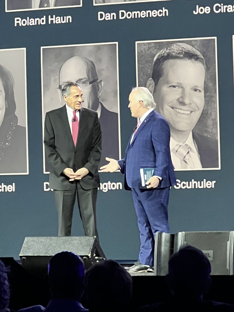 akperera's tweet image. Thank you @AASADan for the 55 years of service to public education and @AASAHQ 🙌🏽✨
#LeadLearner