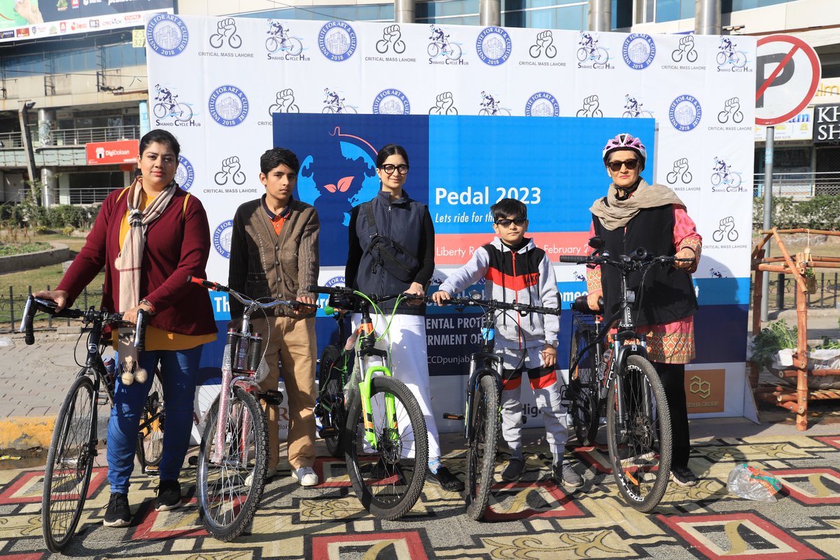 EPCCDpunjab's tweet photo. Thank You #Lahore for an overwhelming response and energetic participation in #pedal2023 #cyclingforenvironment
@CS_Punjab 
@zishan_khawaja 
#BreakingNews https://t.co/jn77ltsNsv