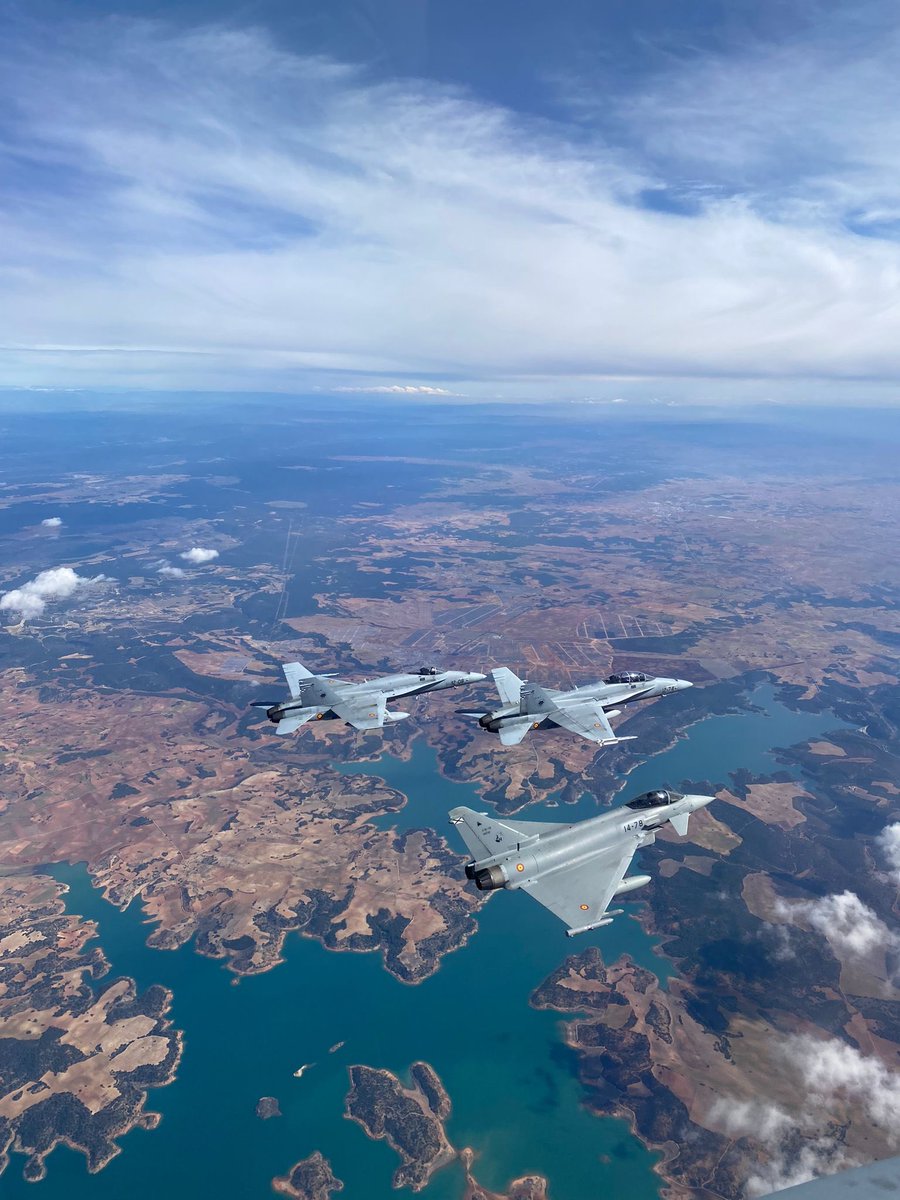 JuanBengo tweet media