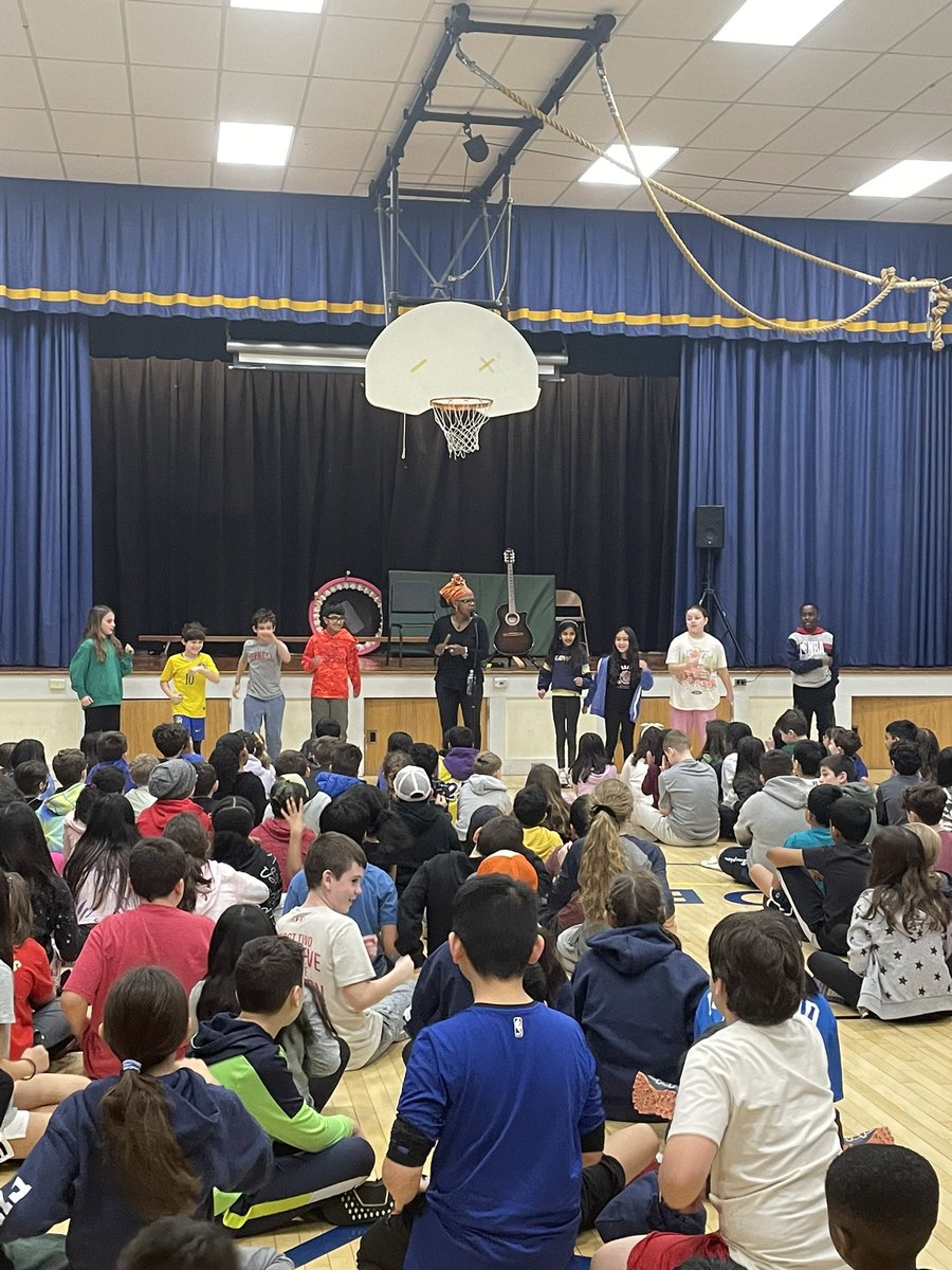 Mrs. Sonshine tweet media