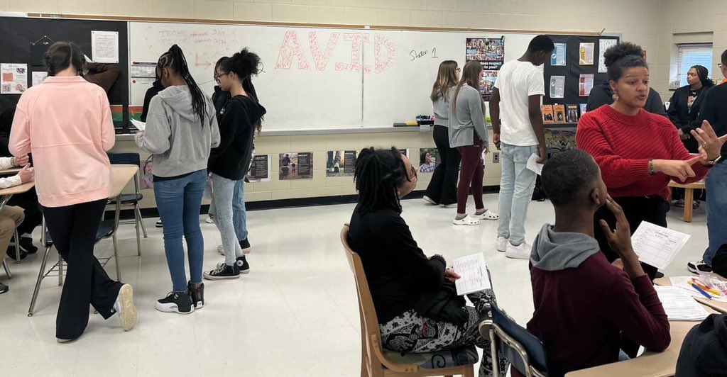 PCS_AVID's tweet image. @SouthCentralHS @AVID4College site team recruited for their new freshman class this week! #AVIDmindset