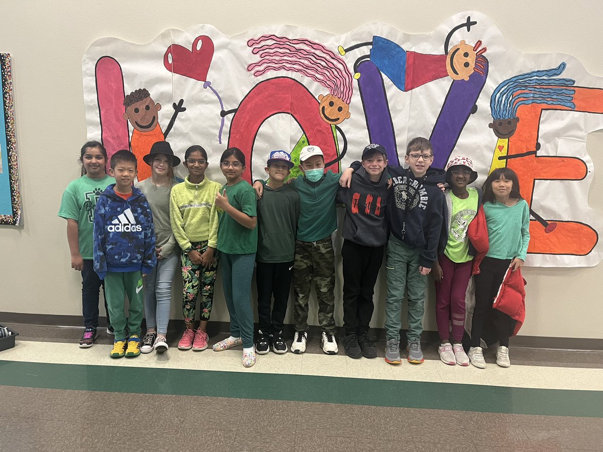 Class Theme Day- Green for Ms. GREENE’s class! #iteach4th @StrongBobcats #planoisd