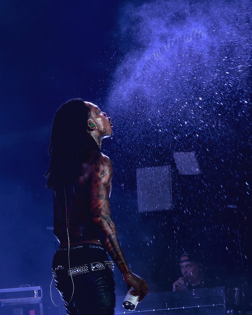 symeautomatic's tweet photo. Iโm so ready for the next @wizkhalifa show in Dallasโฆ @TaylorGang #TGOD #TaylorGang #Photography #Symeautomatic https://t.co/XVSJVbxSz2