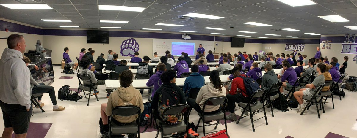 CBluffFootball's tweet photo. Stacking weeks "on the Bluff"!
Team WHOLE-HEART taking the UBC Belt for Week 1!
Team BRICK BY BRICK winning the first ever "Sauce Relay"!
Coach Czar sharing about our Core Value, ENJOY THE JOURNEY!
Great to see our guys embracing "Hard Things"!
#LINR #80Strong #GoBears https://t.co/YhiXYbkpvu