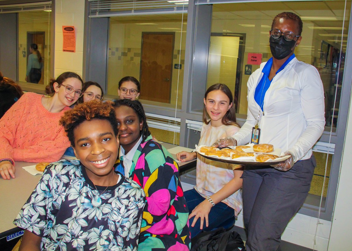 Sandburg News tweet media