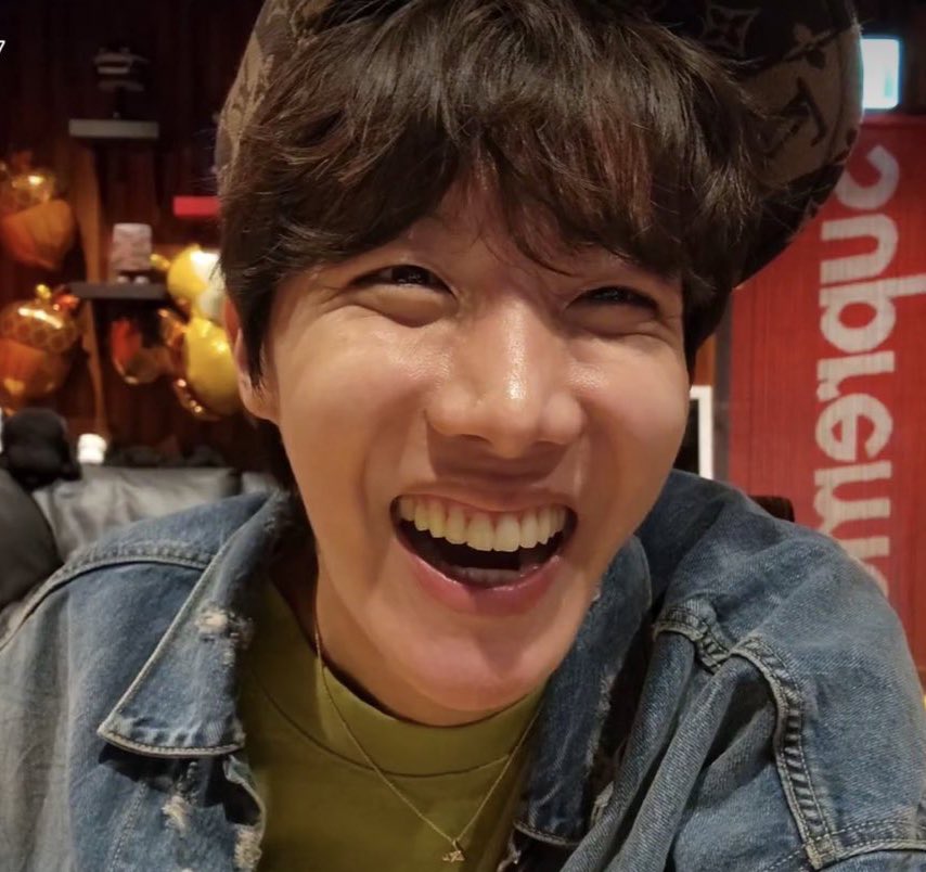 jhopewaist's tweet photo. https://t.co/MzOGwzAP5T