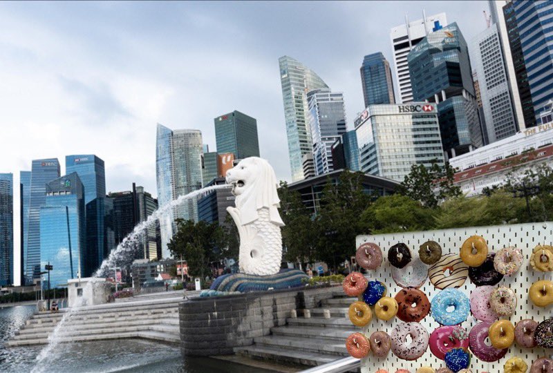 YeagerDonutWall's tweet photo. Slingin’ it in Singapore! Enjoy the donuts by the Assembly Chamber. Miss you all. #TGIF https://t.co/BDTDpOb4nW