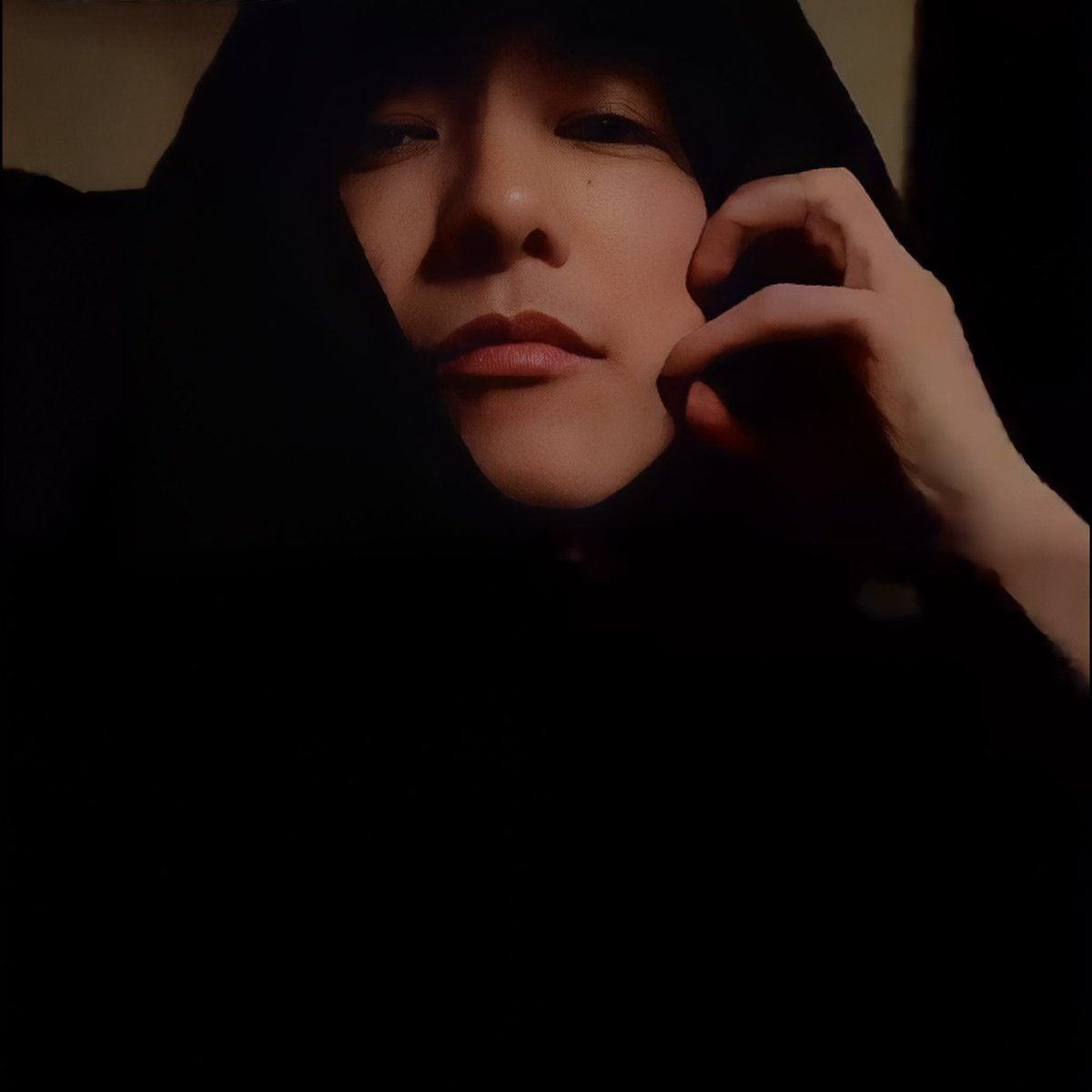 Rin61096037's tweet image. 今夜の健さん、どこを取っても美しかった、、ふぅ。
高画質アプリを使用しても満足いかない写メしか撮れないのなんで🥺
オススメアプリが知りたい、、
#佐藤健
#佐藤健好きな人と繋がりたい