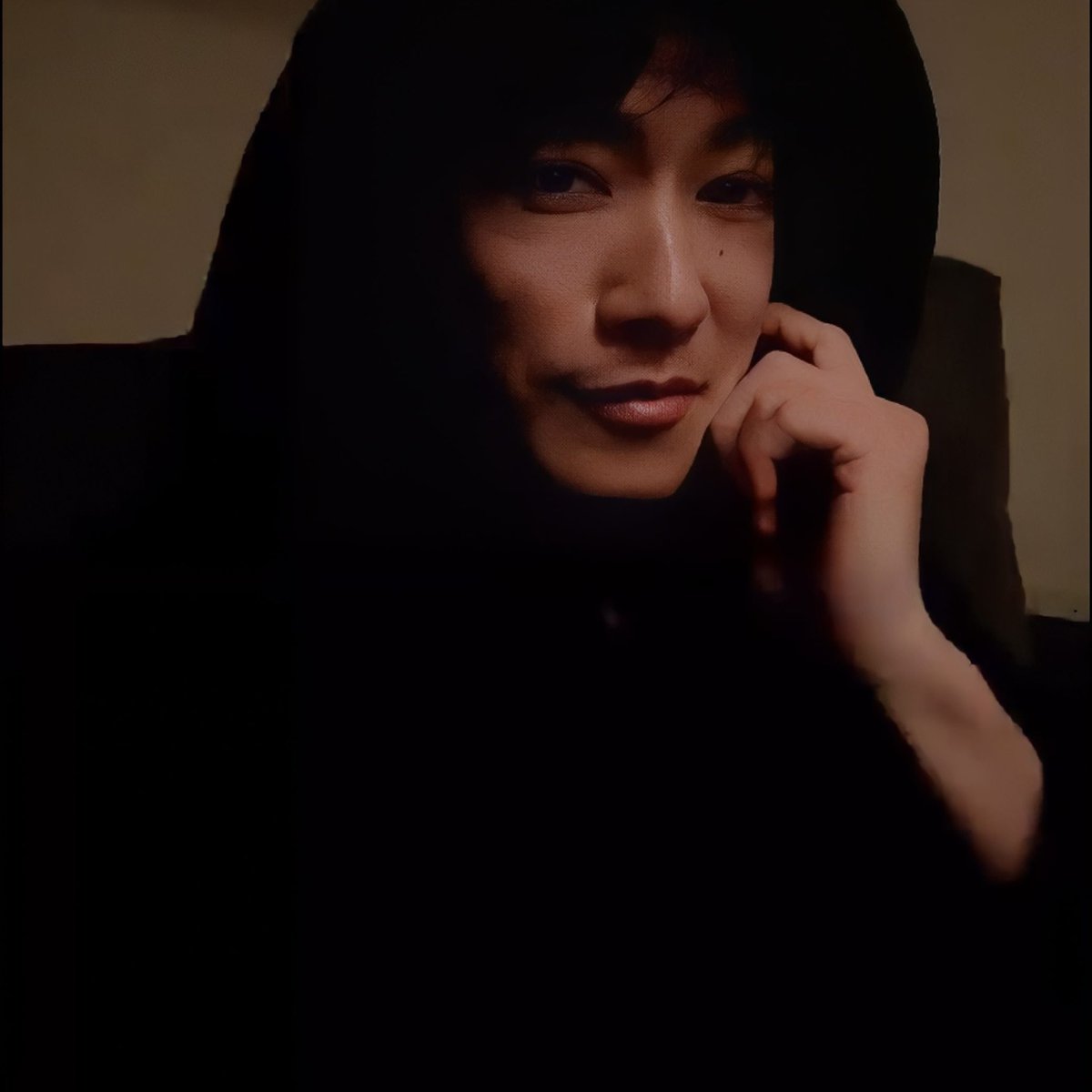 Rin61096037's tweet image. 今夜の健さん、どこを取っても美しかった、、ふぅ。
高画質アプリを使用しても満足いかない写メしか撮れないのなんで🥺
オススメアプリが知りたい、、
#佐藤健
#佐藤健好きな人と繋がりたい