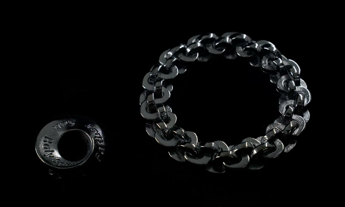 facfox3d's tweet image. Here are 3D printed stainless steel 316L chain circles with different surface effects - the raw finish, electroplated silver, and PVD black. Metal parts could be strengthened with post-processing, including curing, sintering, infiltration, and plating. 

 #3dprint  #PVD  #DMLS